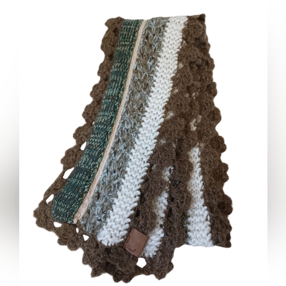 Fossil Knit Scarf Natural Colors Green, Brown, Cream - Picture 5 of 7
